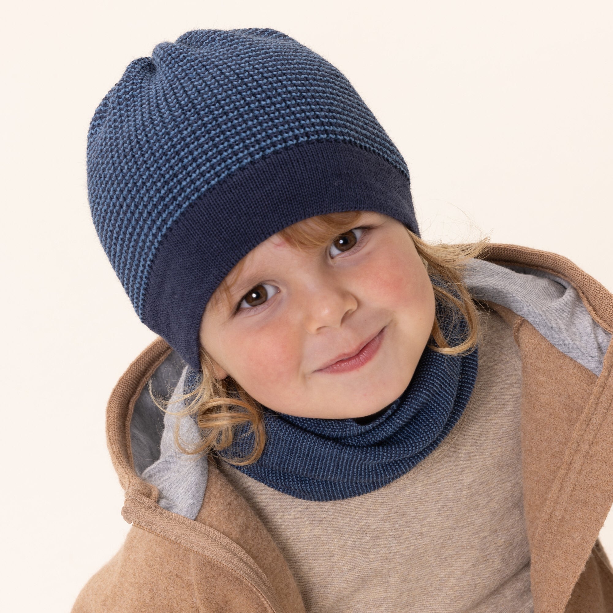 Tour de cou en laine mérinos bio tricoté - snood enfant DISANA