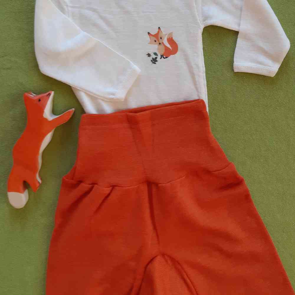 pantalon_bebe_cosilana_laine-merinos-soie_evolutif et body lin Mont chat michel