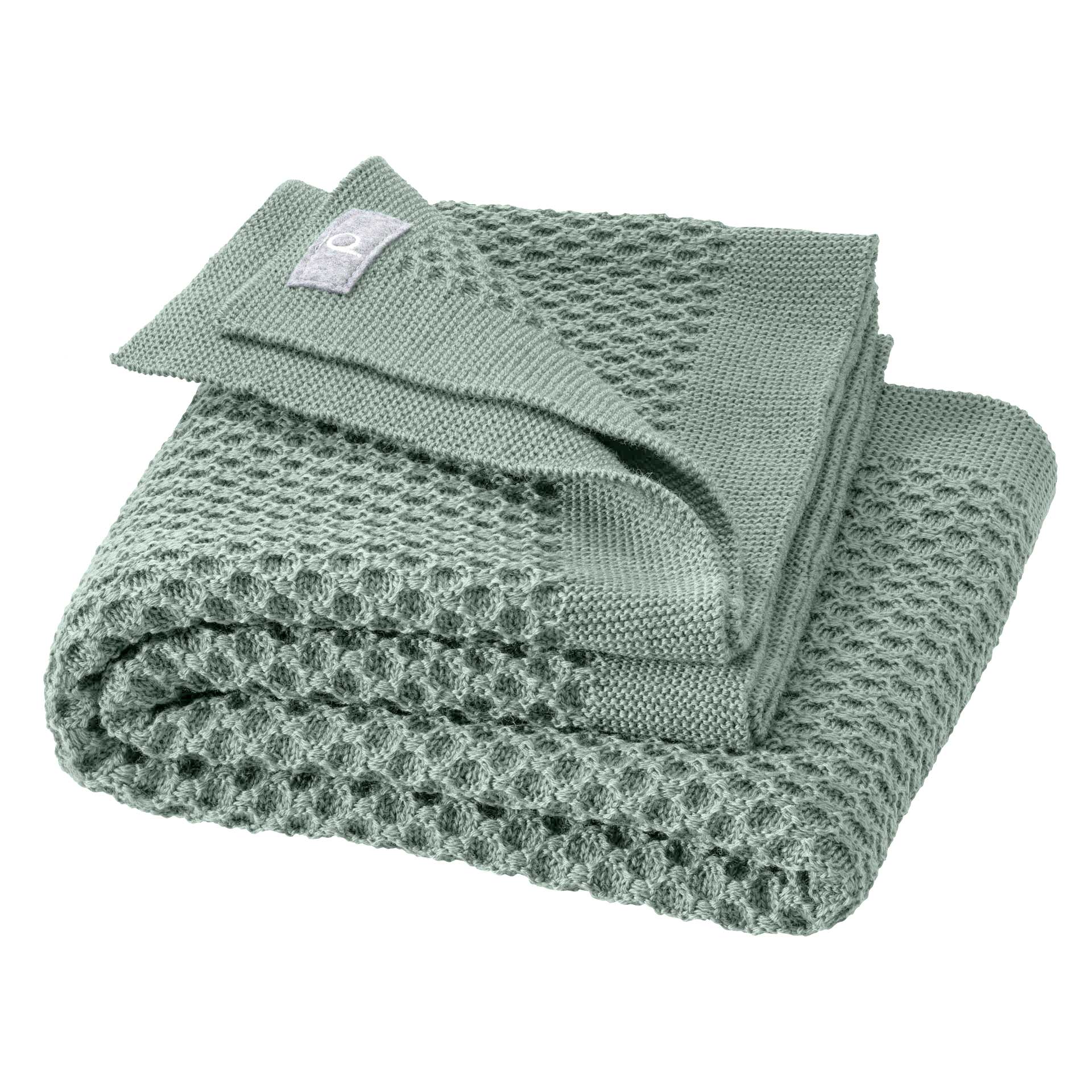 PRECOMMANDE Grand plaid tricoté en laine mérinos Bio Maille nid d'abeille - DISANA Living 2025/26