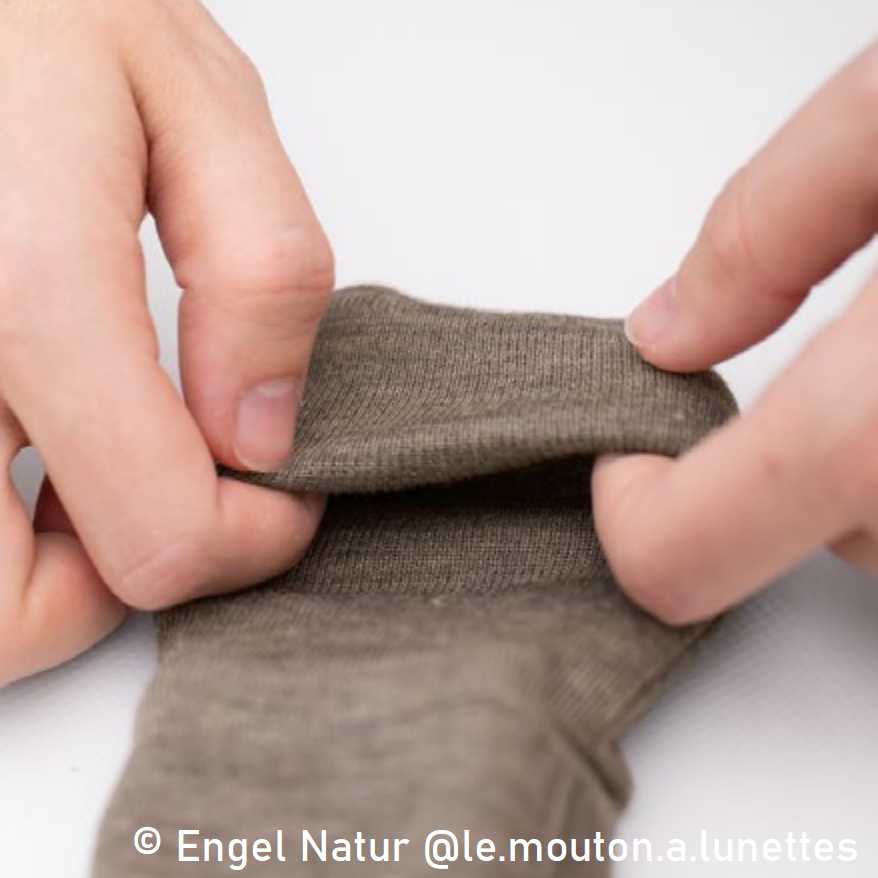 pyjama bébé avec rabats revers aux pieds