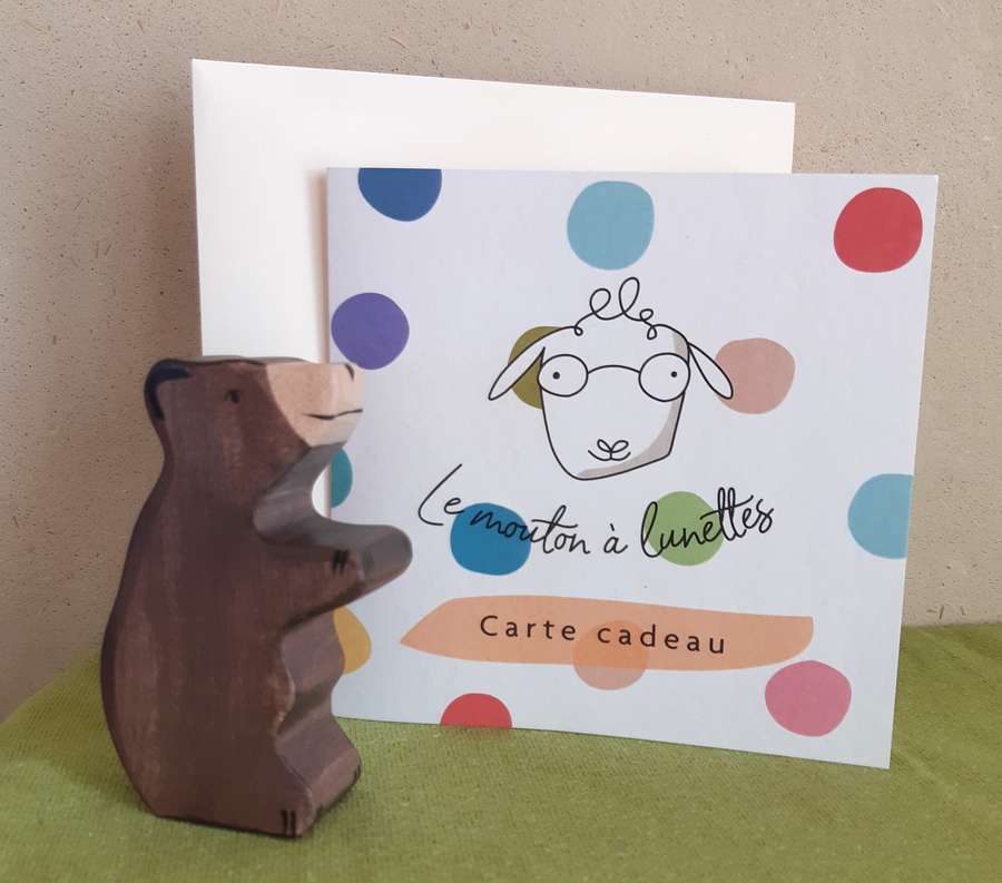 Petit ours assis en bois - Holztiger