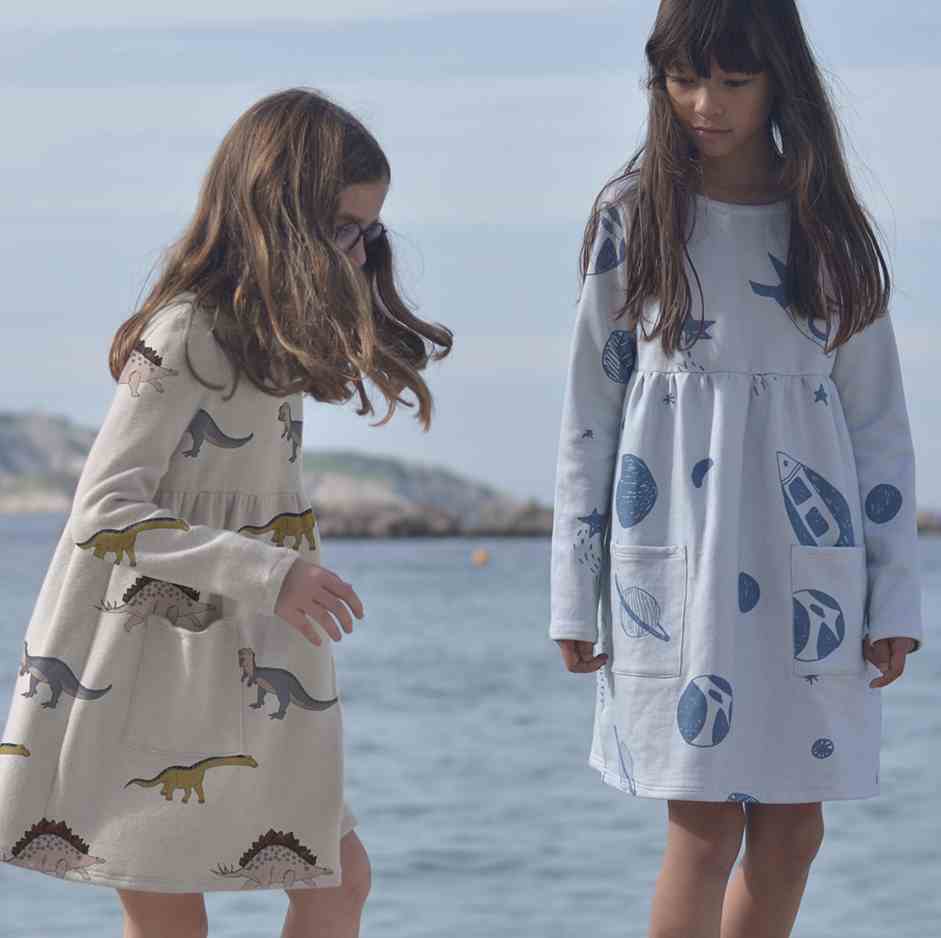 Pourquoi-Princesse-ROBE_coton-bio-fille-astronaute dino