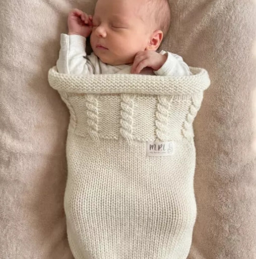 Cocon de naissance en laine mérinos Ma Petite Laine - Modèle DOUILLET