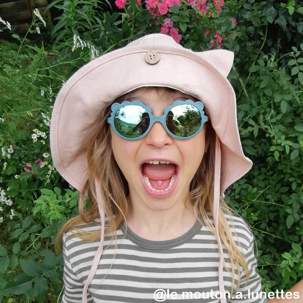 chapeau oreilles de chat manyMonths pour enfant chapeau de soleil en chanvre et coton bio le Mouton à lunettes